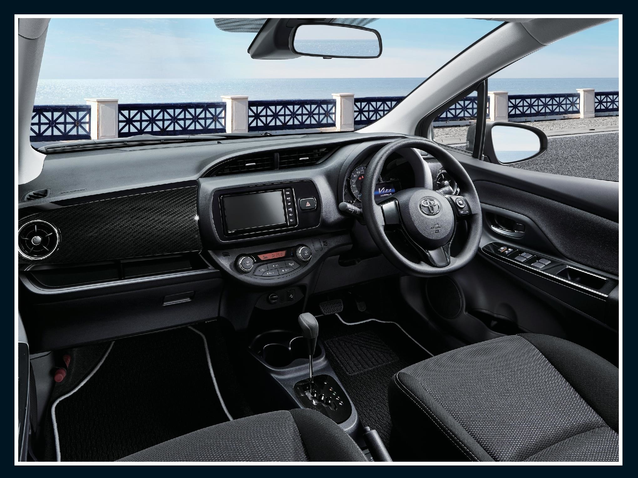 特別仕様車HYBRID F“Safety Edition Ⅲ”
